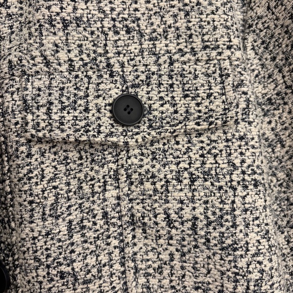 NWOT Blue and Cream Bomber Jacket - Picture 4 of 7